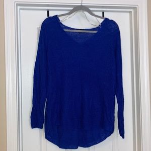 Blue long sleeve sweater